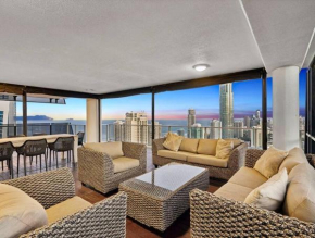 Sub-Penthouse Dream in Circle on Cavill